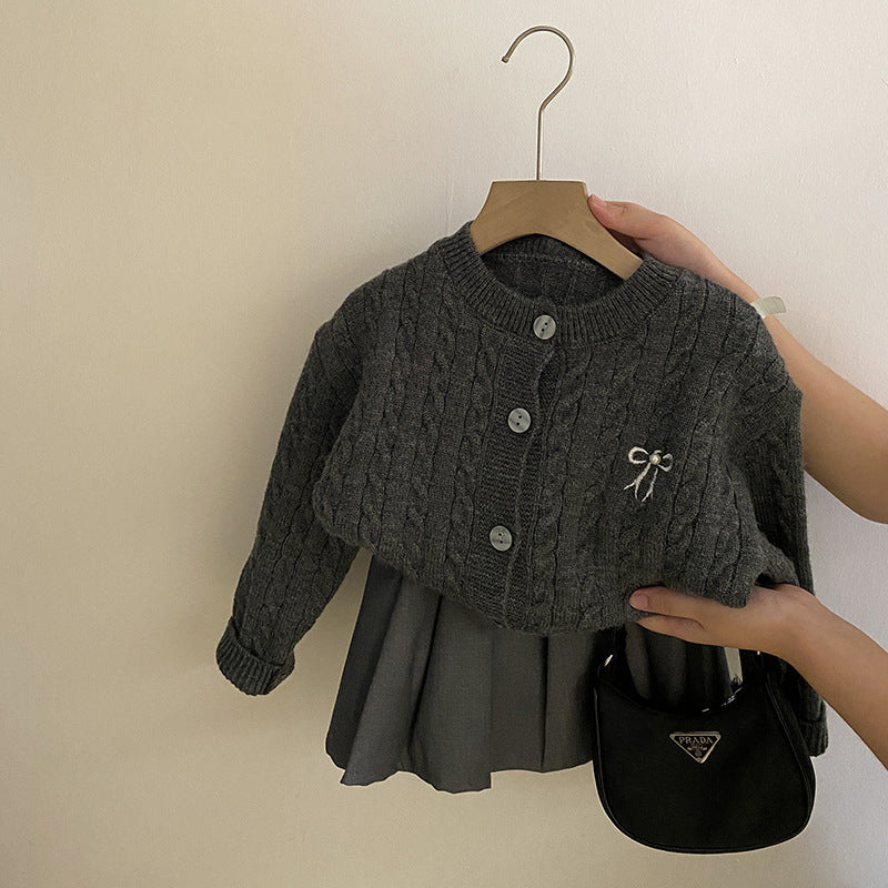Autumn New Fashionable Stylish Pleated Skirt Suit
