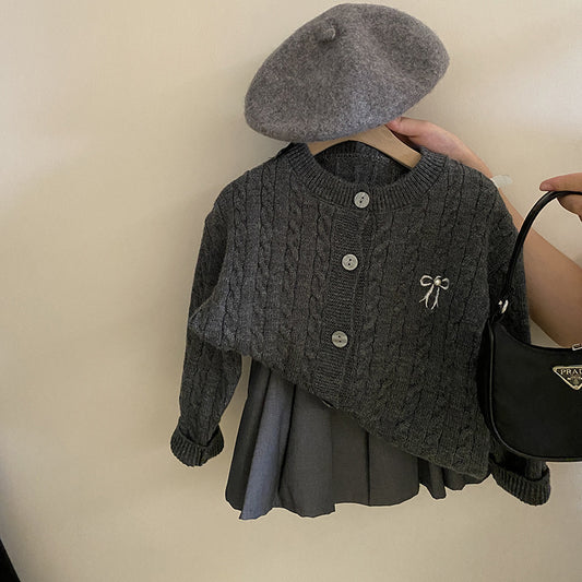 Autumn New Fashionable Stylish Pleated Skirt Suit